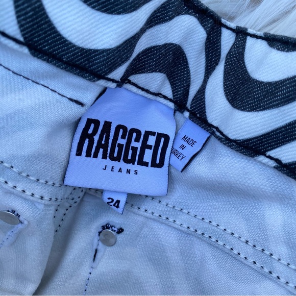 The Ragged Priest Wide Leg Dad Fit Black White Wave Print Jeans Size 24 - Picture 4 of 8